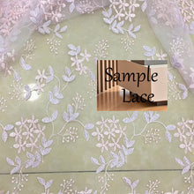 Load image into Gallery viewer, Yamana Lace Jubah - Beli 2 @ Free JB777