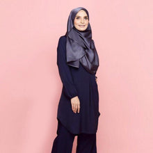 Load image into Gallery viewer, Munirah Pocket Long Blouse - HannahSG