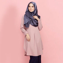 Load image into Gallery viewer, Munirah Pocket Long Blouse - HannahSG